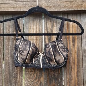 Vintage DKNY balconette bra